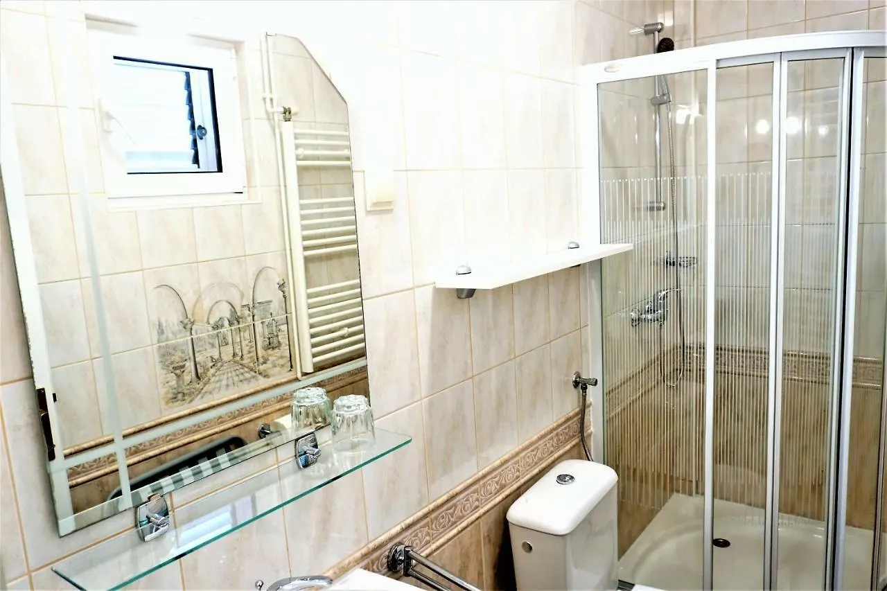 Apartment And Rooms Milak Rab Town Croatie