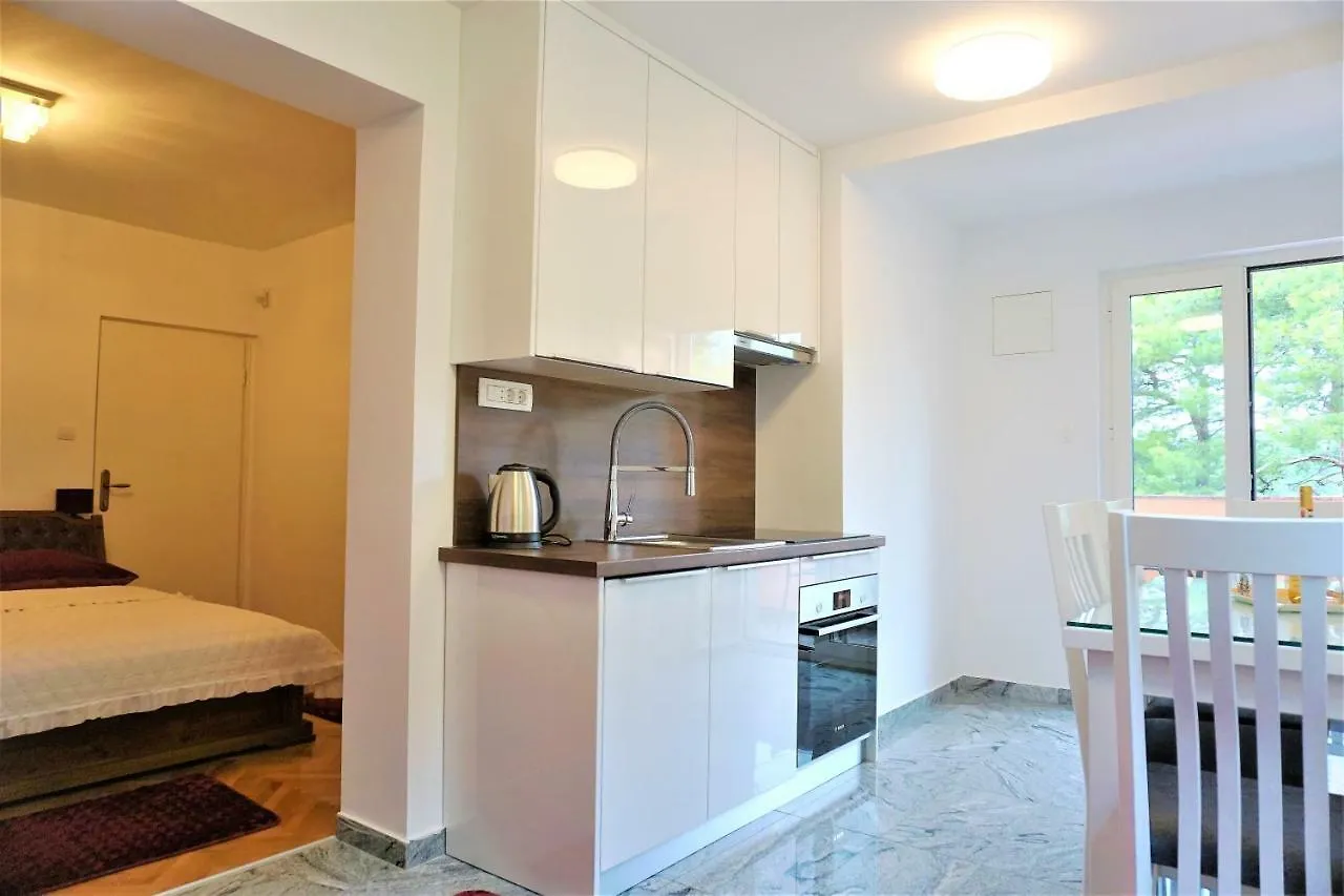 Apartment And Rooms Milak Rab Town Croatie